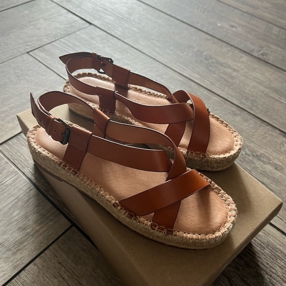 Madewell Asymmetrical espadrilles size 7 - Picture 2 of 5